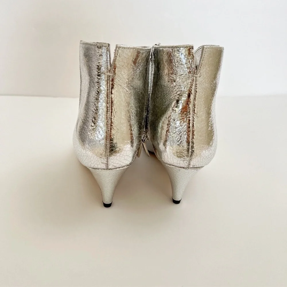 Anthropologie Ivylee Copenhagen Vivian Silver Metallic Ankle Boots 5.5 Pointed